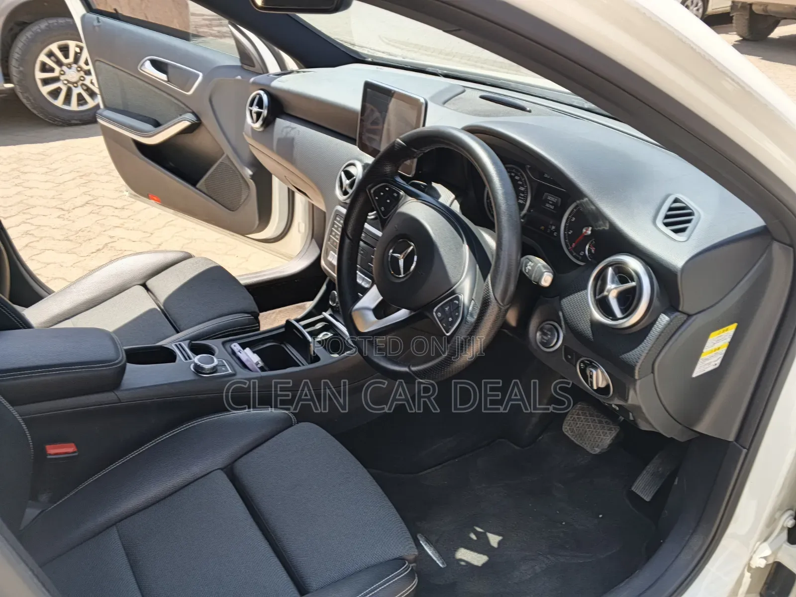 Mercedes-Benz A-Class 2017 White