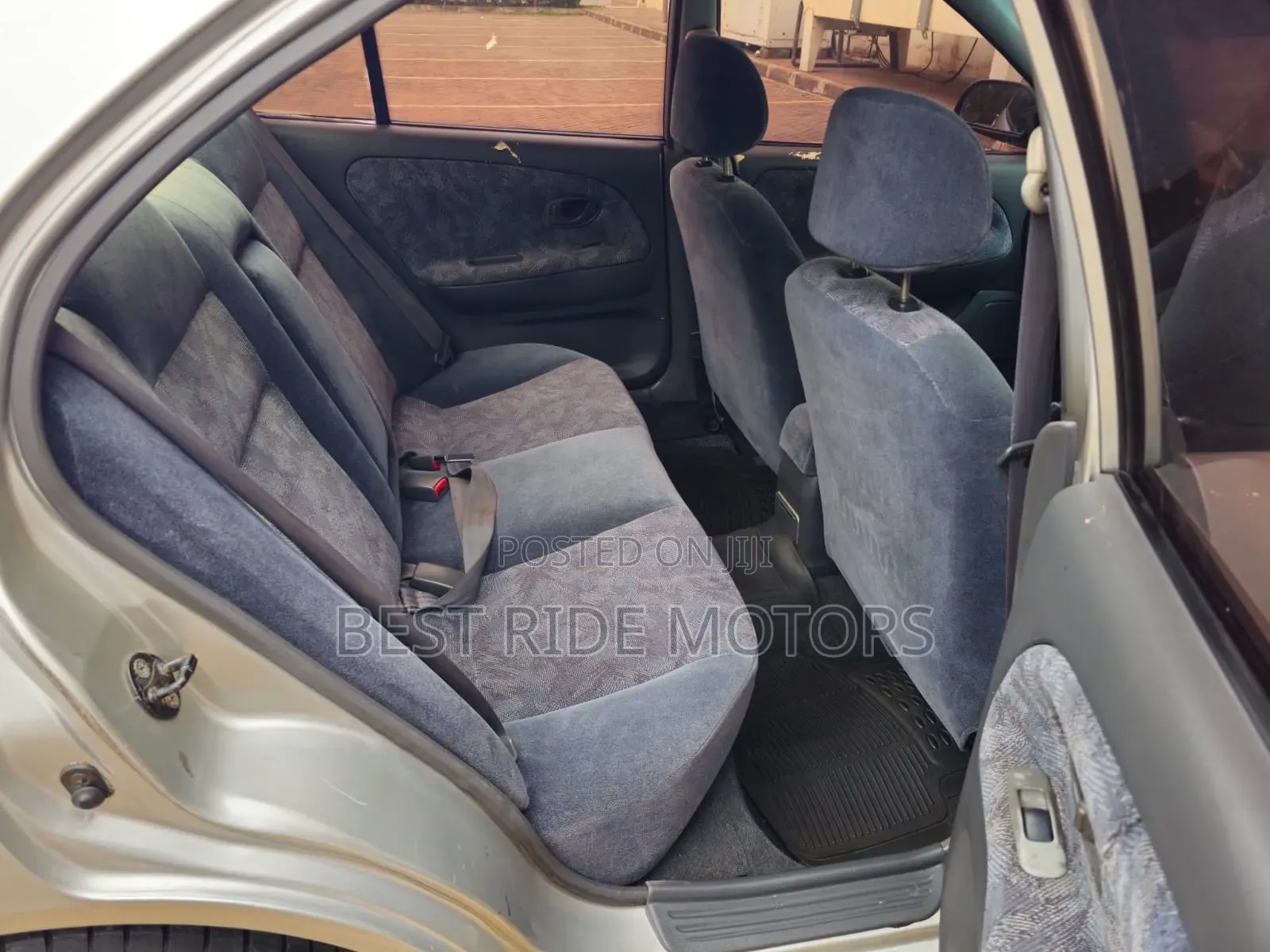 Mitsubishi Lancer 1998 Silver