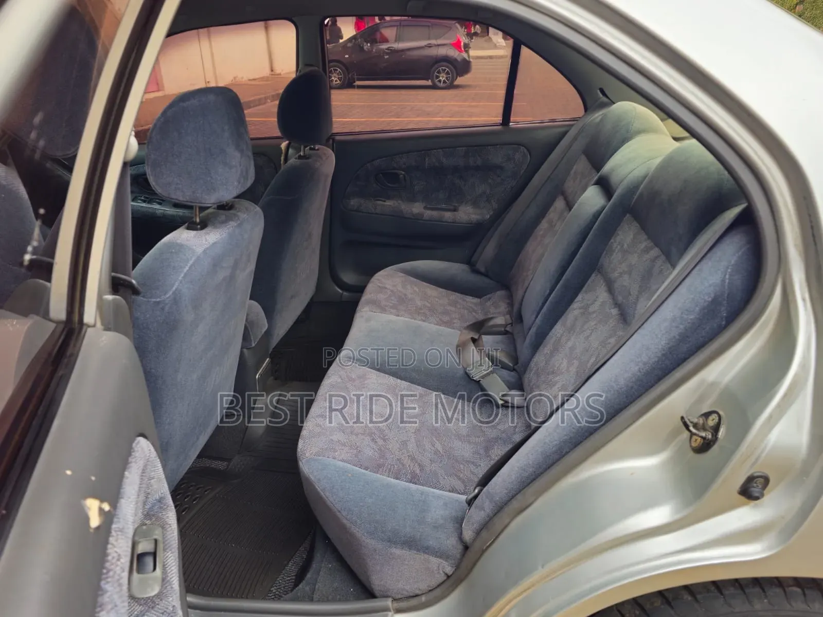 Mitsubishi Lancer 1998 Silver