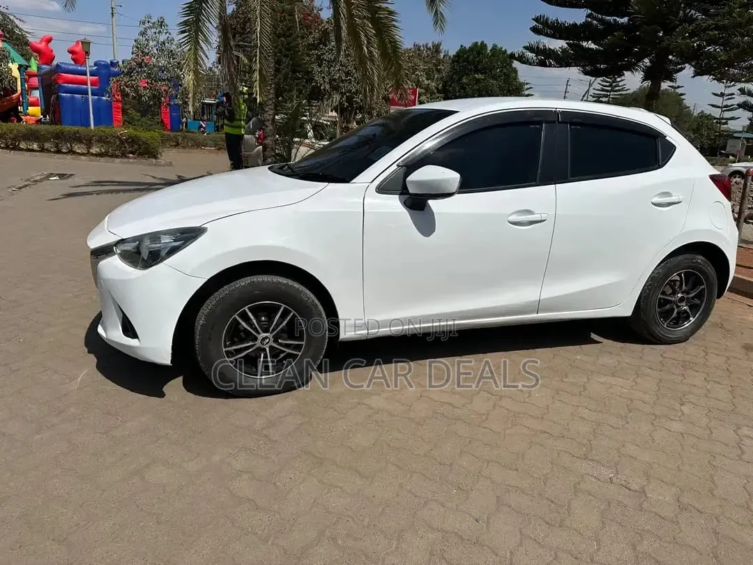 Mazda Demio 2015 White