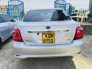 Toyota Axio 2016 Silver