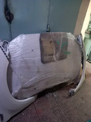 Mistubishi RVR 2015 Bonnet