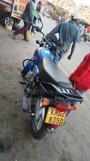 Bajaj Boxer 125 2022 Blue