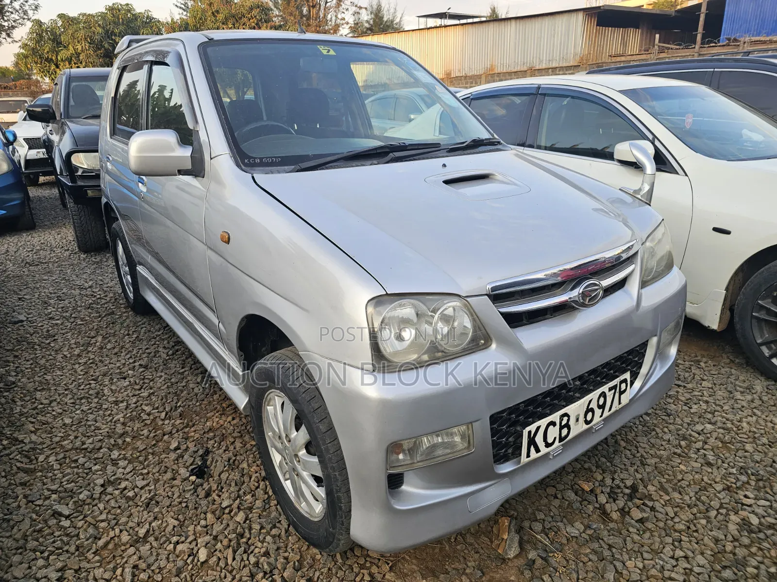 Daihatsu Terios 2015 Silver