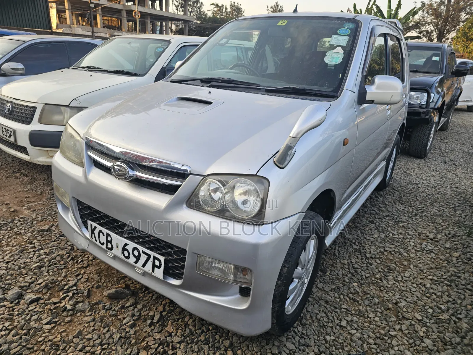Daihatsu Terios 2015 Silver