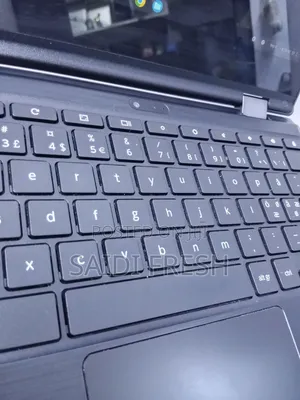 Laptop Lenovo 500e 4GB Intel Celeron SSD 32GB