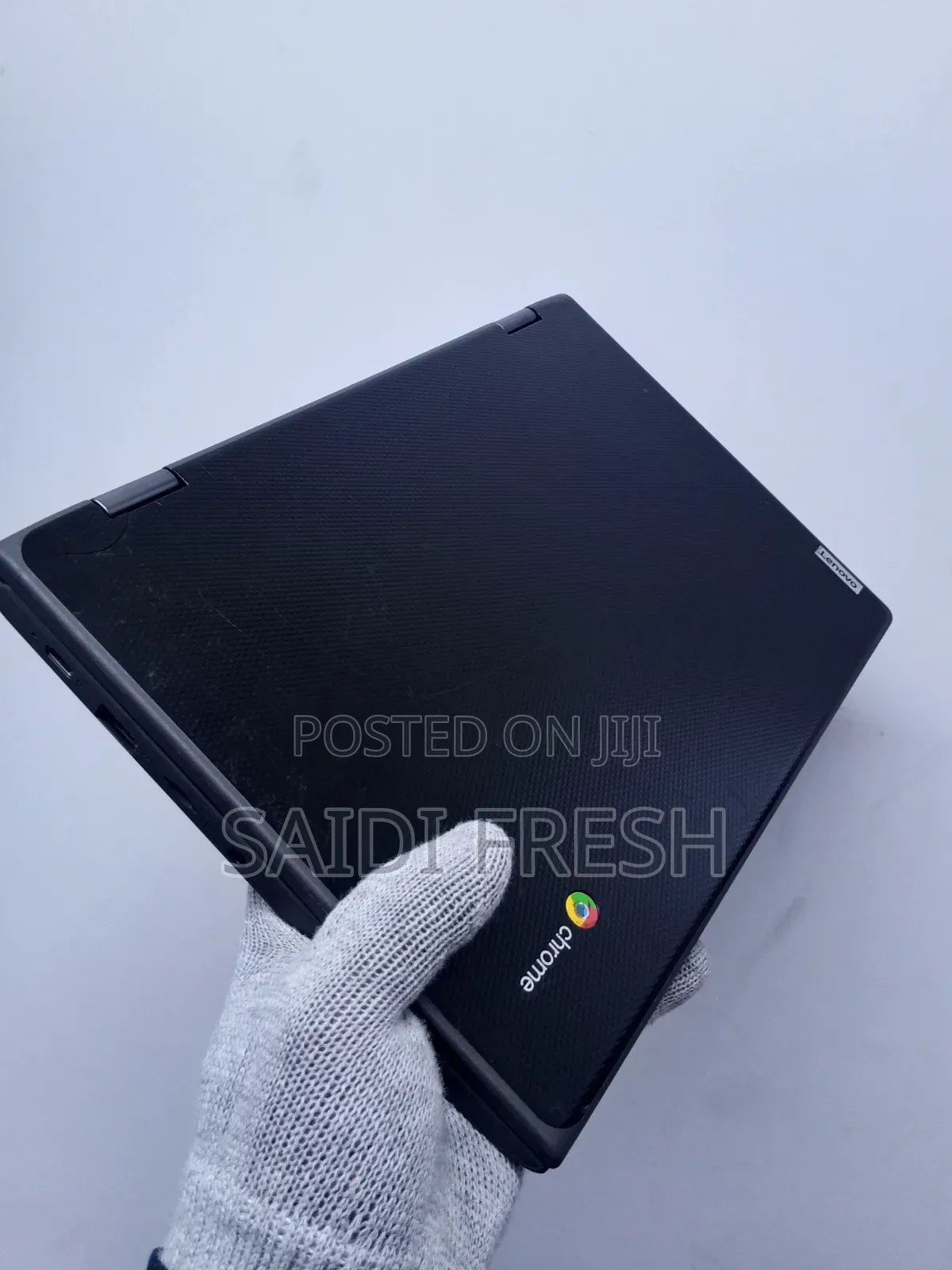 Laptop Lenovo 500e 4GB Intel Celeron SSD 32GB