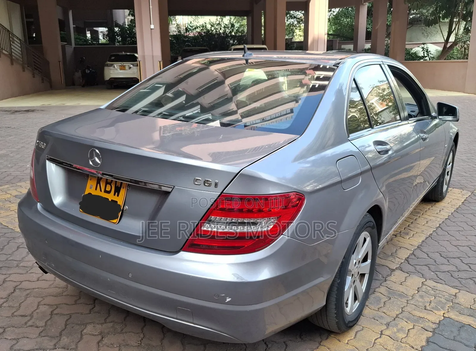 Mercedes-Benz C180 2013 Gray