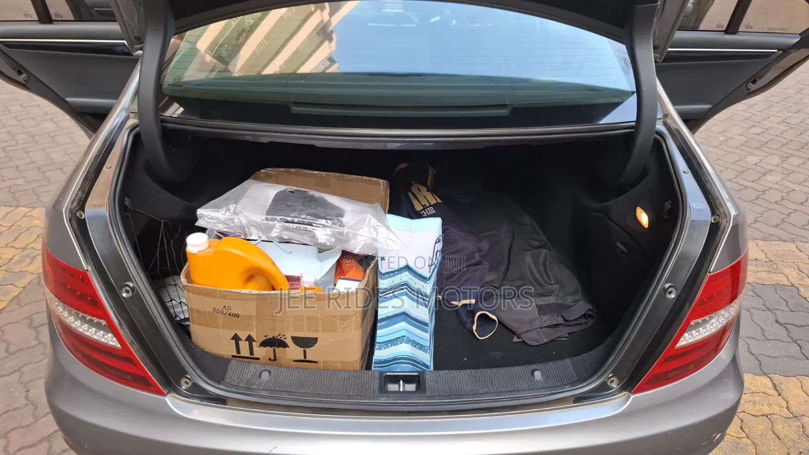 Mercedes-Benz C180 2013 Gray