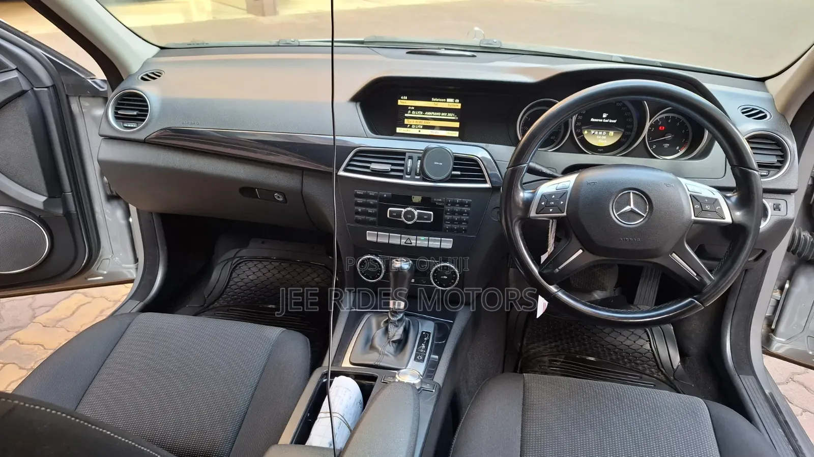 Mercedes-Benz C180 2013 Gray