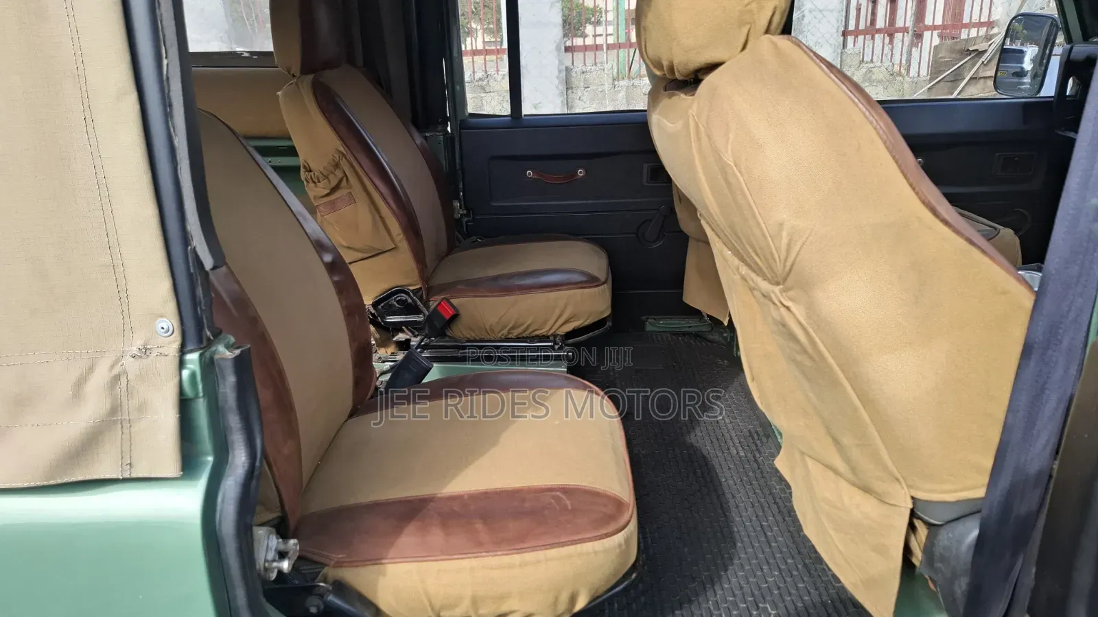 Land Rover Defender 1997 Green