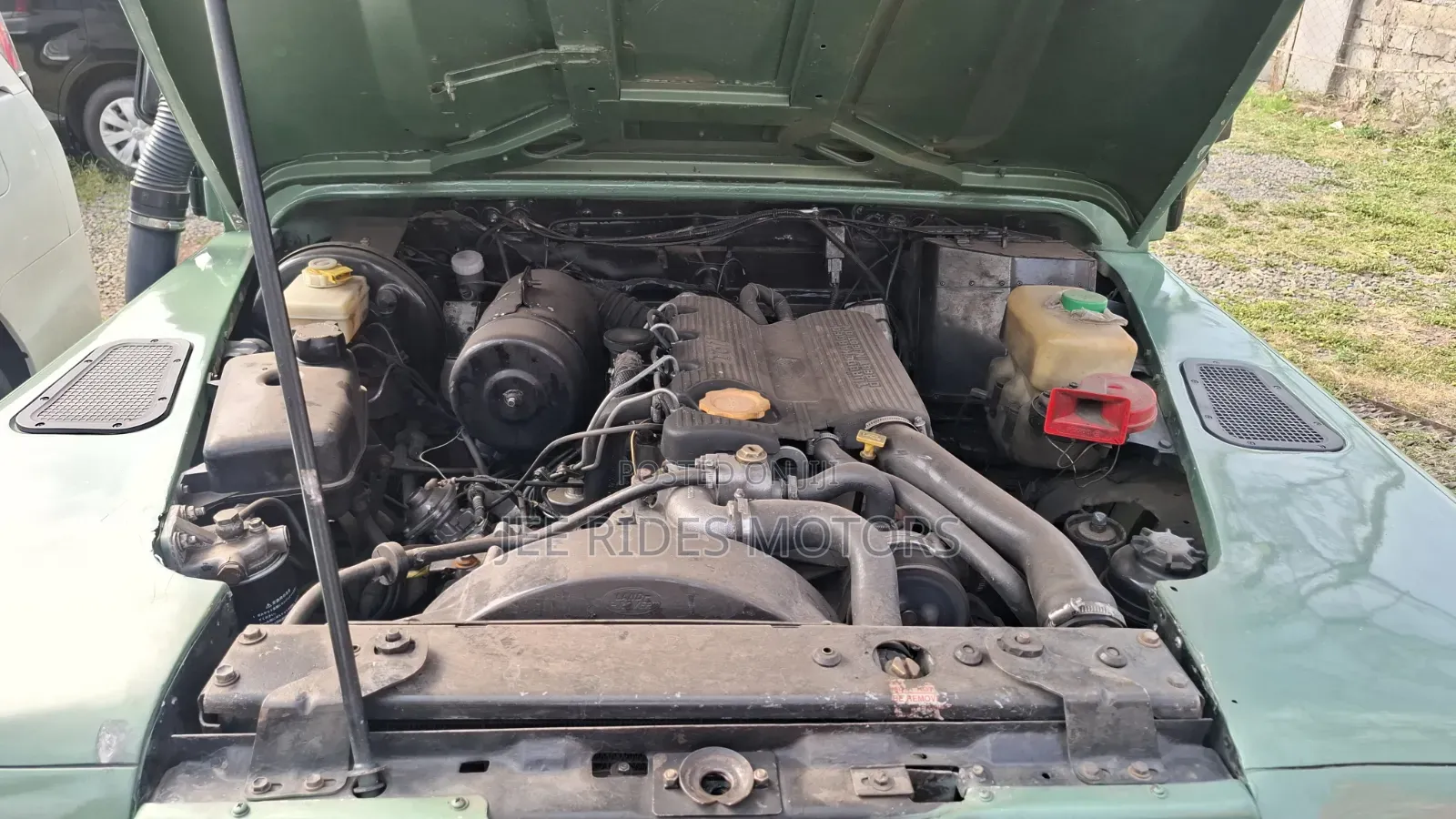 Land Rover Defender 1997 Green