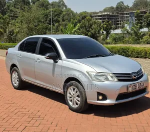 Toyota Axio 2014 Silver