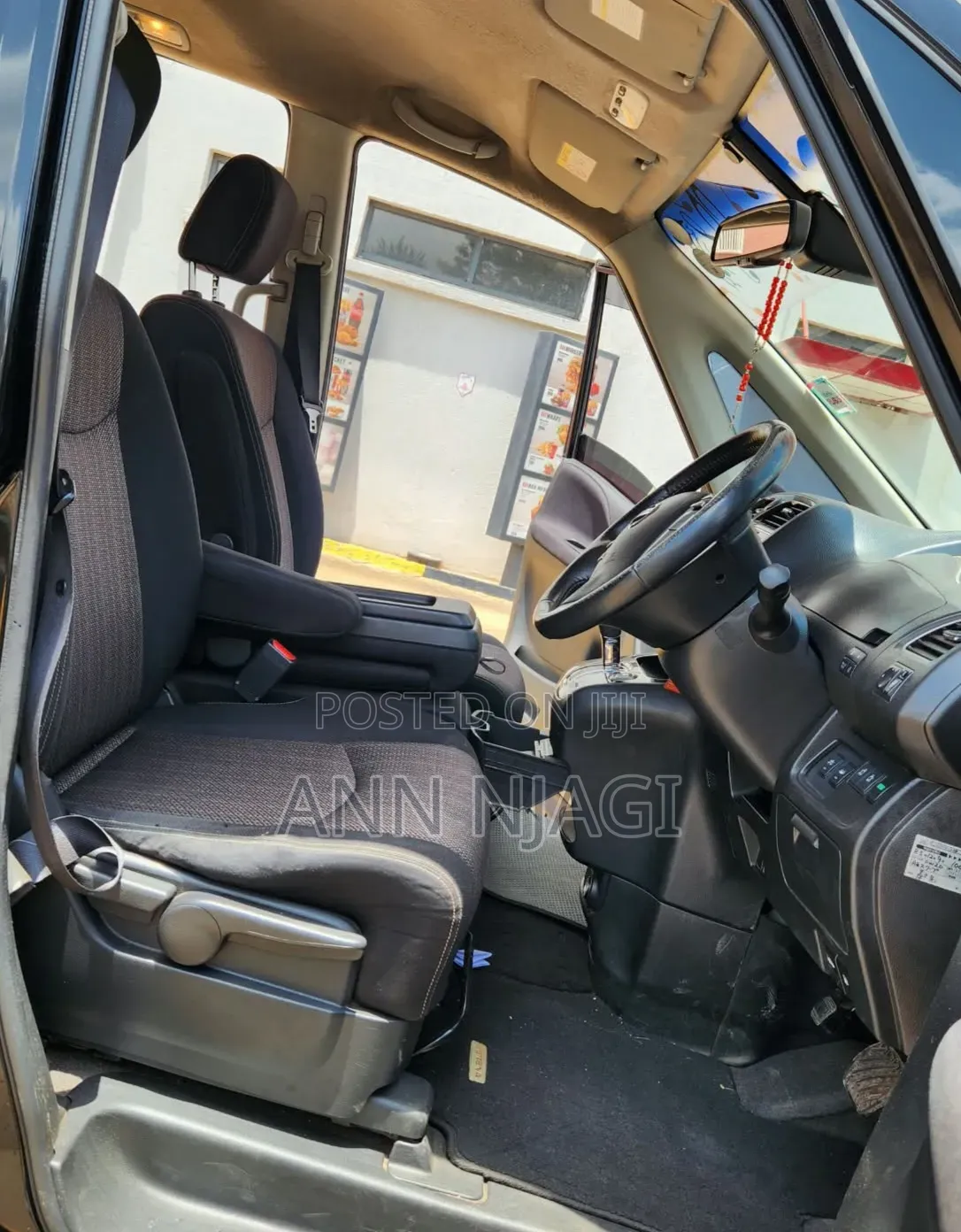 Nissan Serena 2016 Black
