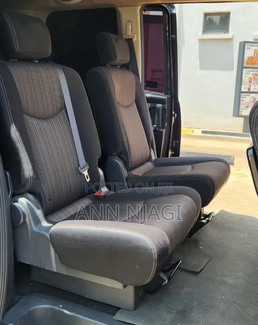 Nissan Serena 2016 Black