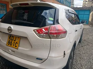 Nissan X-Trail 2016 White