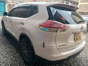 Nissan X-Trail 2016 White