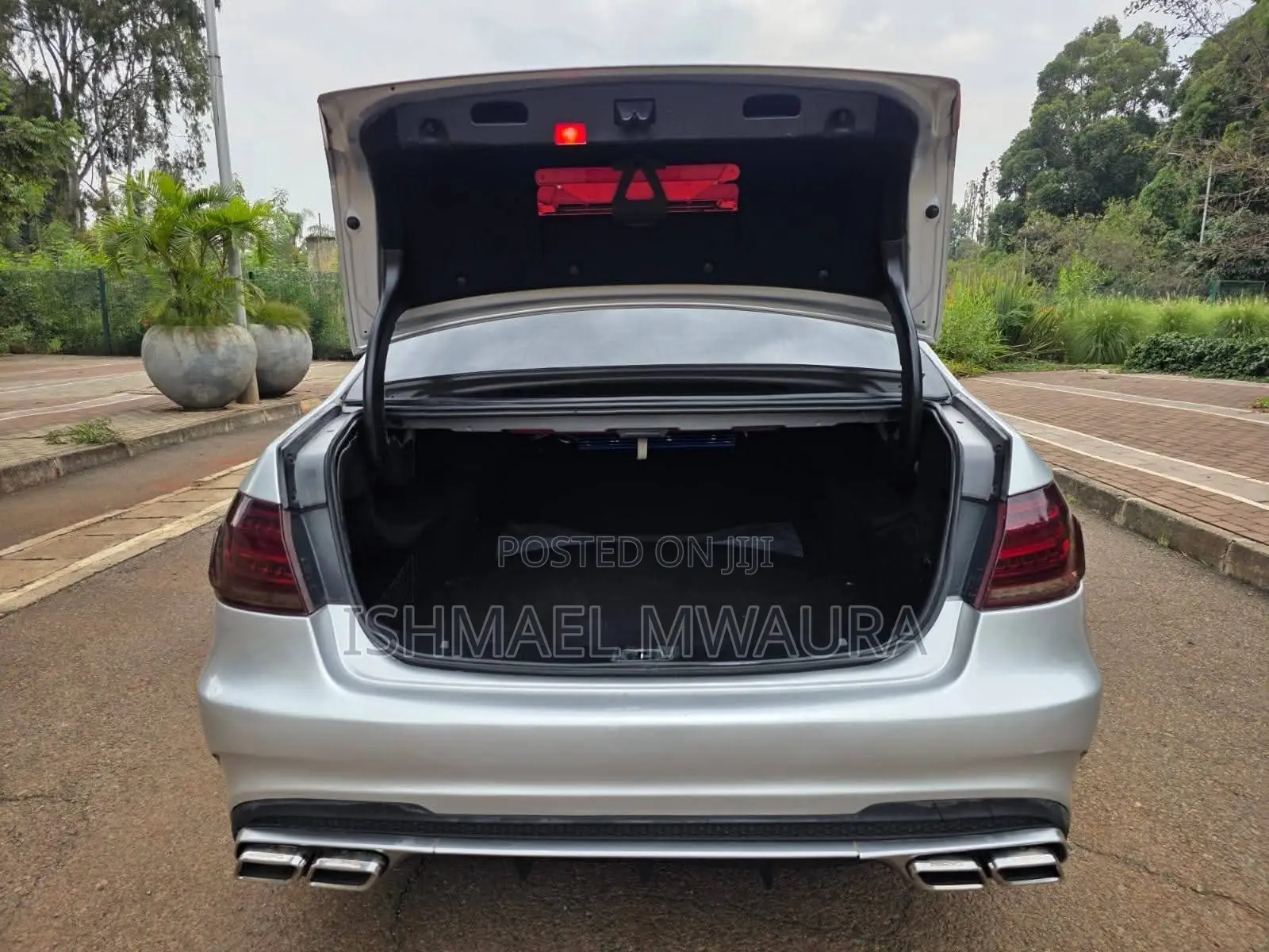 Mercedes-Benz E250 2010 Silver