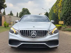 Mercedes-Benz E250 2010 Silver