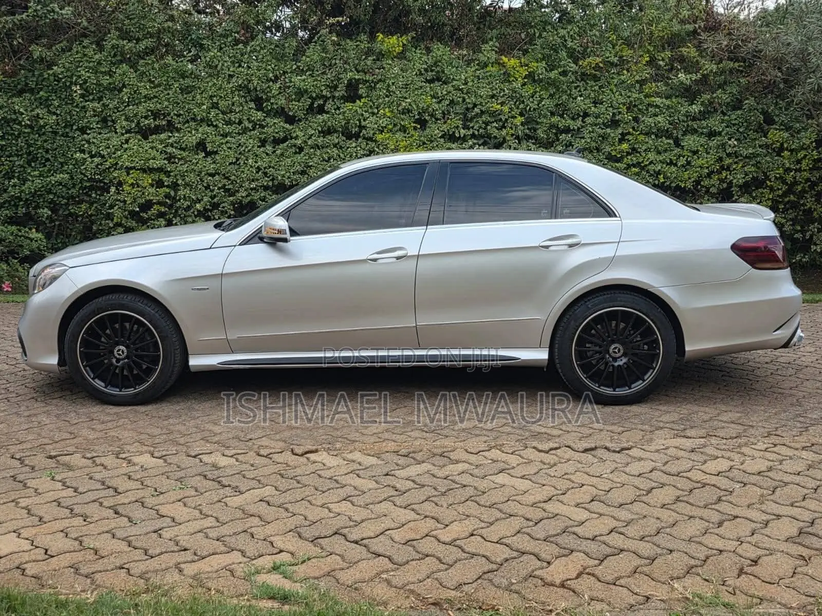 Mercedes-Benz E250 2010 Silver
