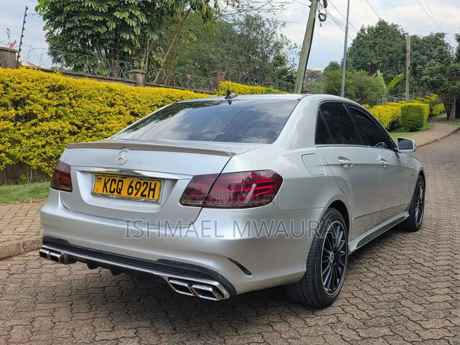 Mercedes-Benz E250 2010 Silver