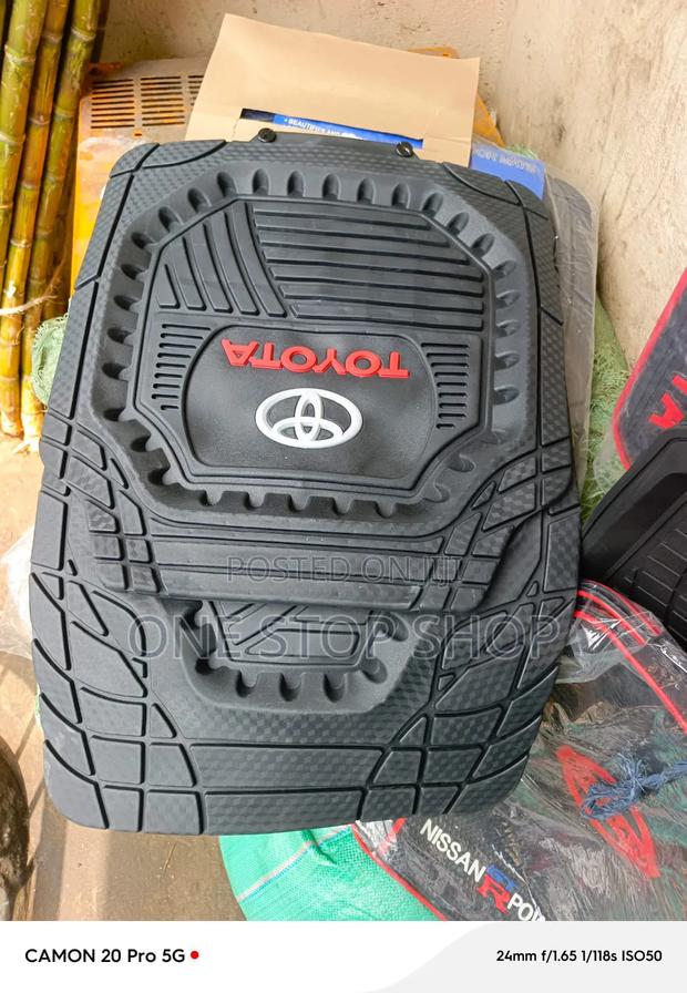 All Weather Toyota Deep Dish Interior Floors Dust Mats