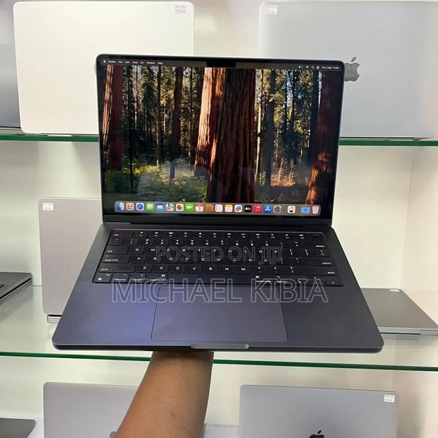 Laptop Apple MacBook Pro 2024 M4 16GB Apple M4 SSD 512GB