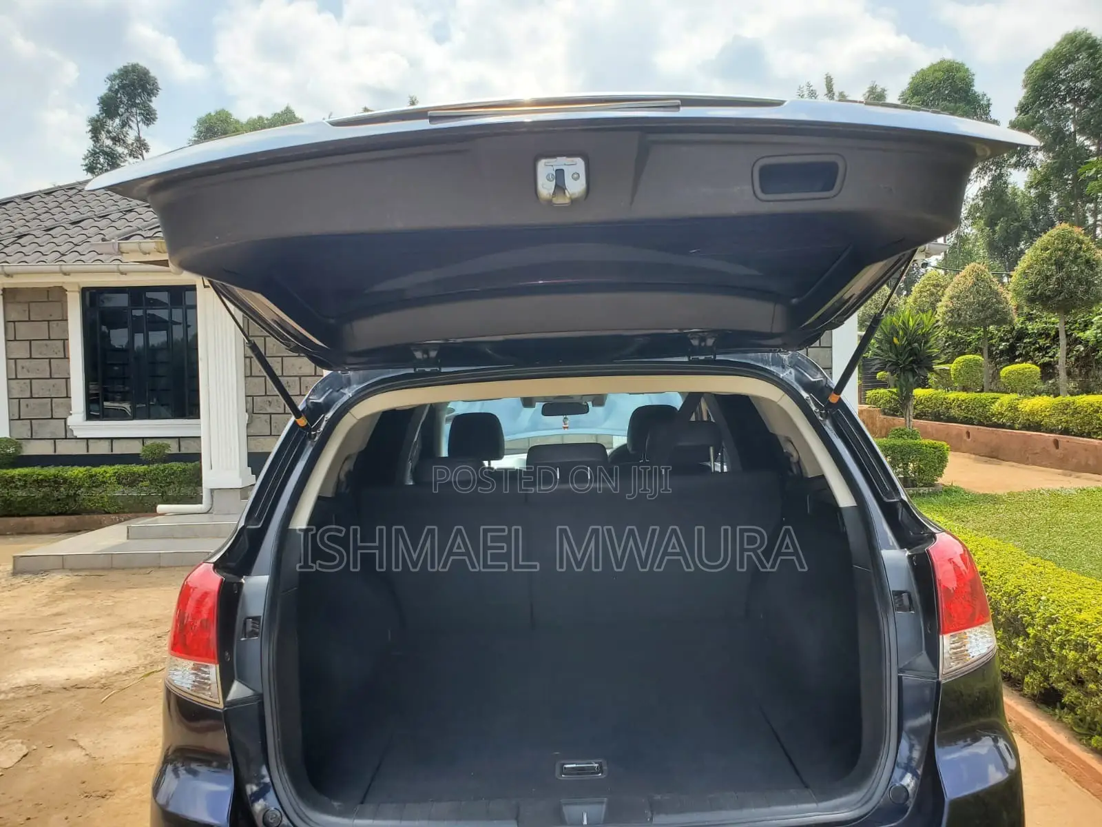 Subaru Legacy 2013 Black