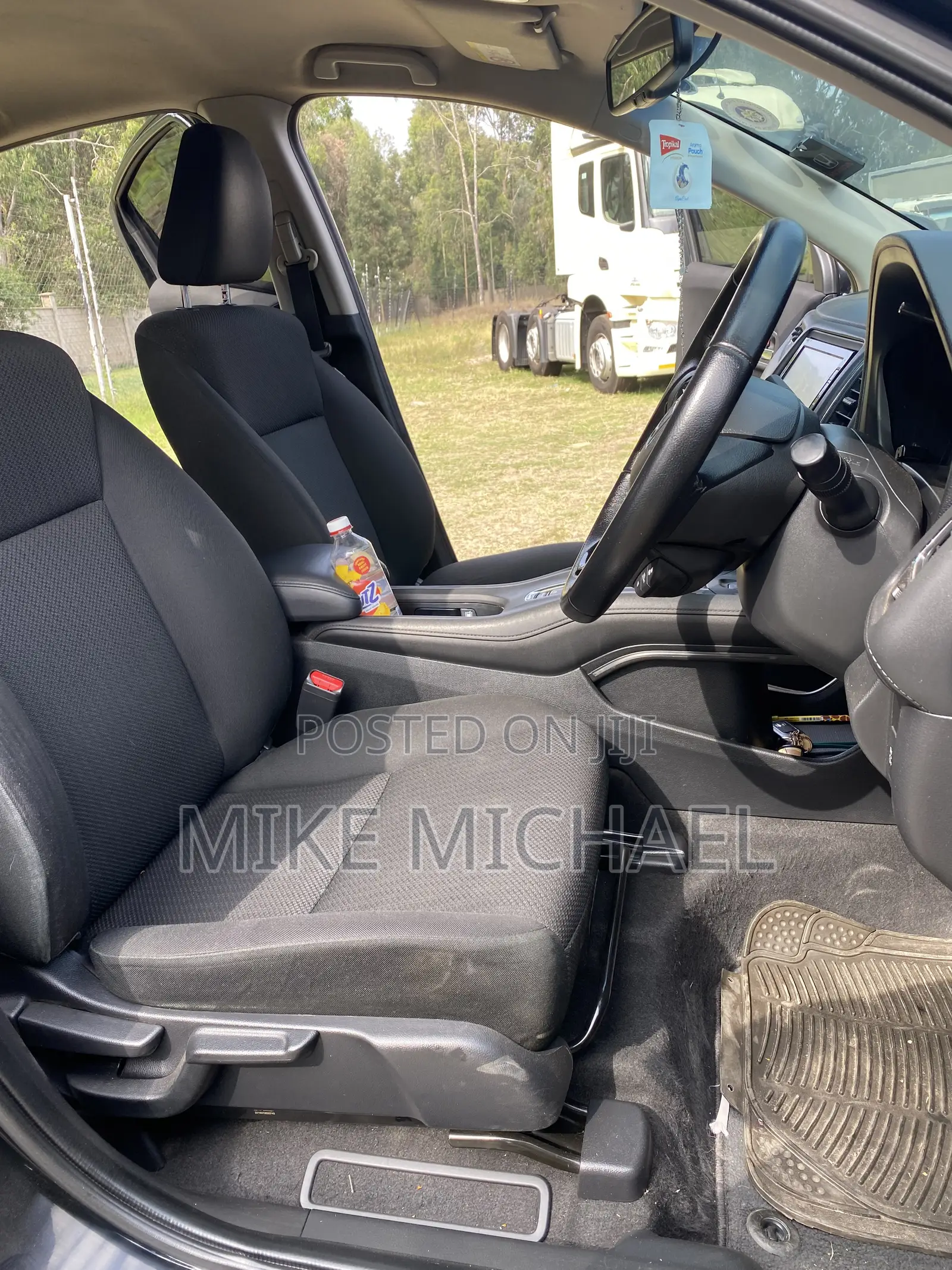 Honda Vezel 1.5 2WD 2016 Black