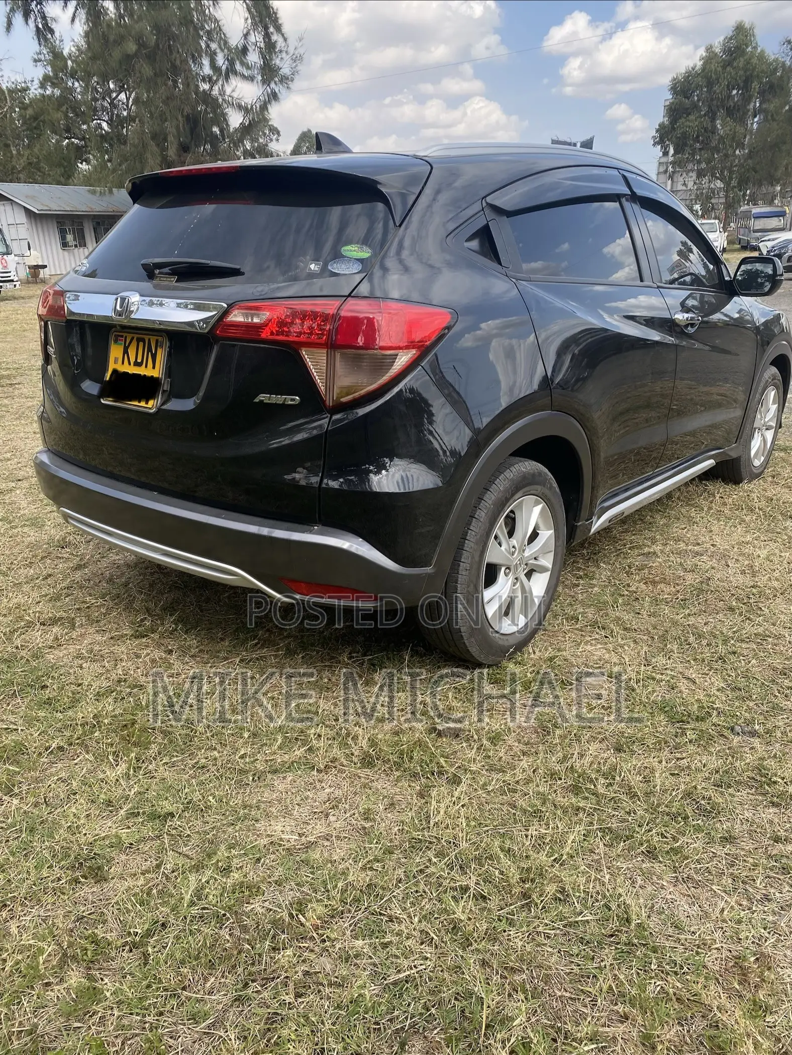 Honda Vezel 1.5 2WD 2016 Black