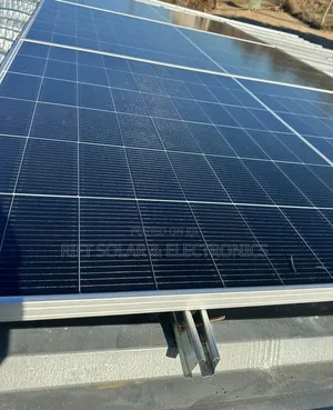 2kva Hybrid- 300Ah Lithium Battery -(2)625w Solar - Free Installation