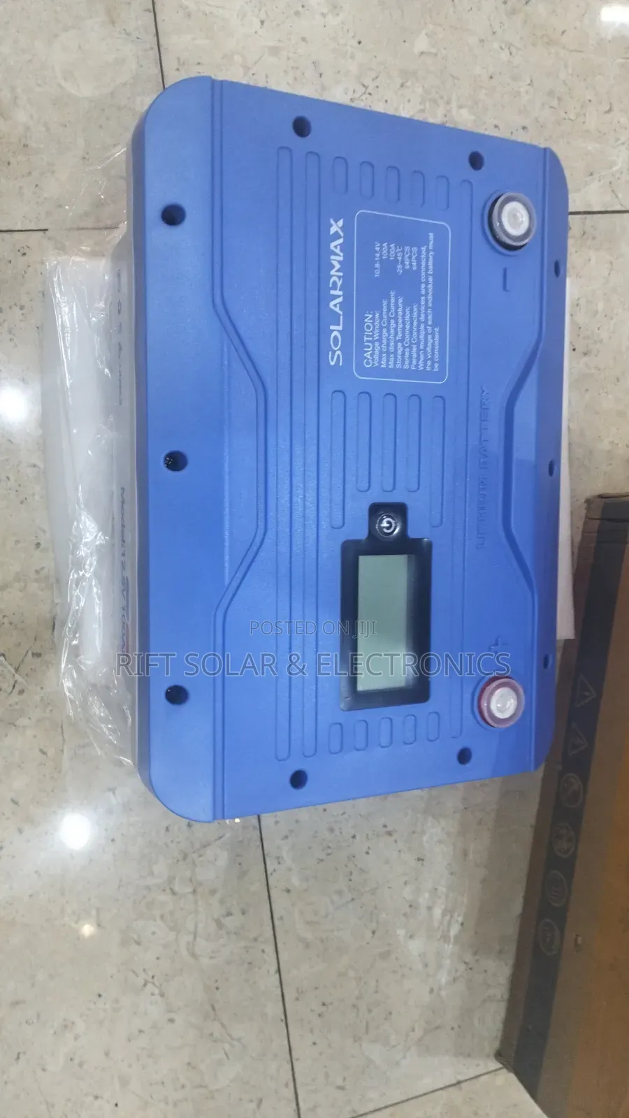 2kva Hybrid- 300Ah Lithium Battery -(2)625w Solar - Free Installation