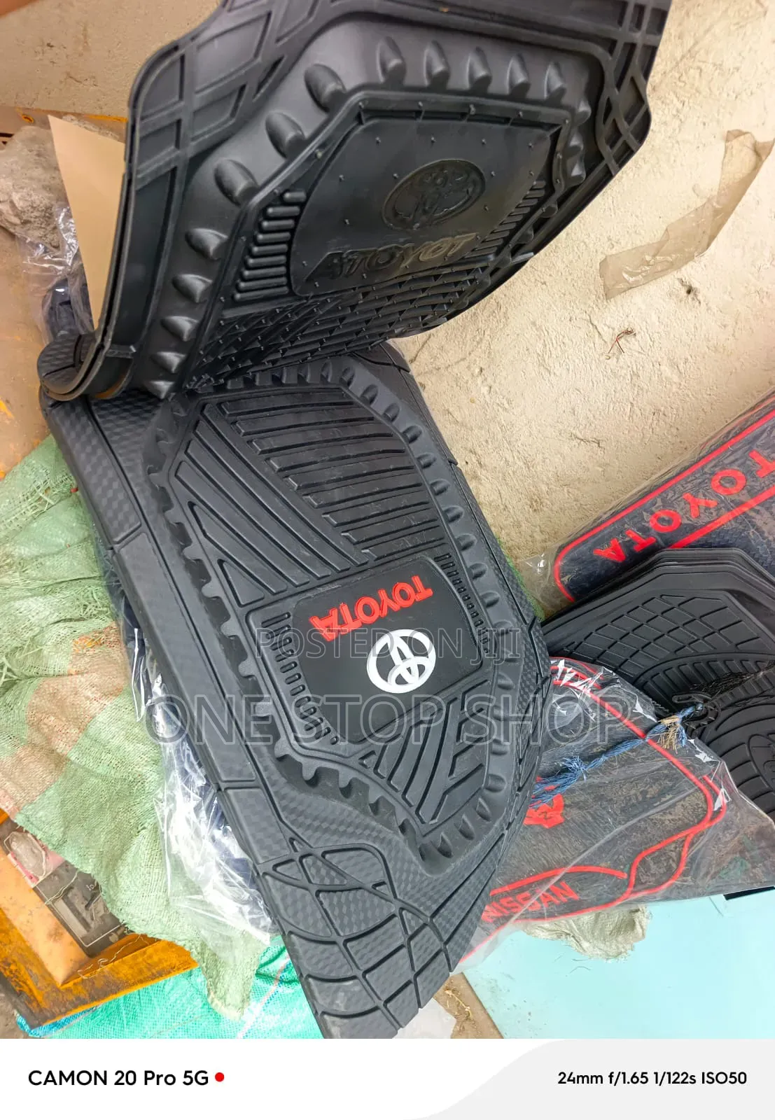 Toyota Floor Mats Coupled With Non Slip Ridges Fo Better Foot Traction
