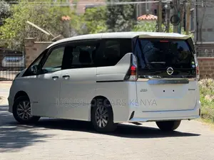 Nissan Serena 2019 Pearl