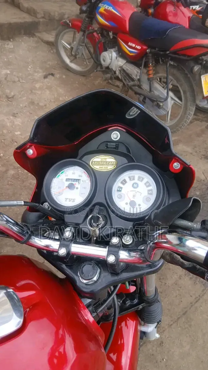 TVS HLX Plus ES 2023 Red