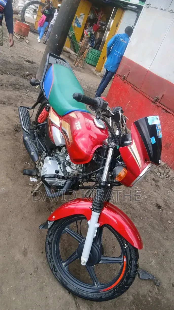 TVS HLX Plus ES 2023 Red