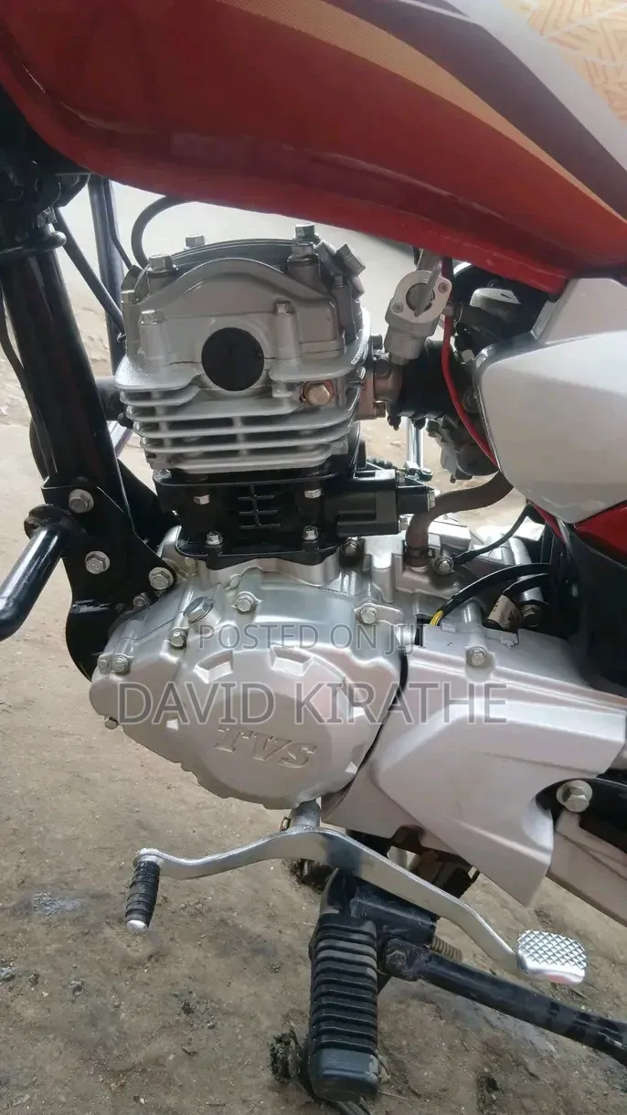 TVS HLX Plus ES 2023 Red