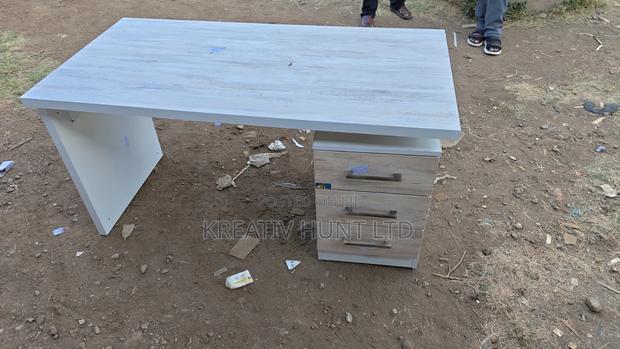 Office Desk