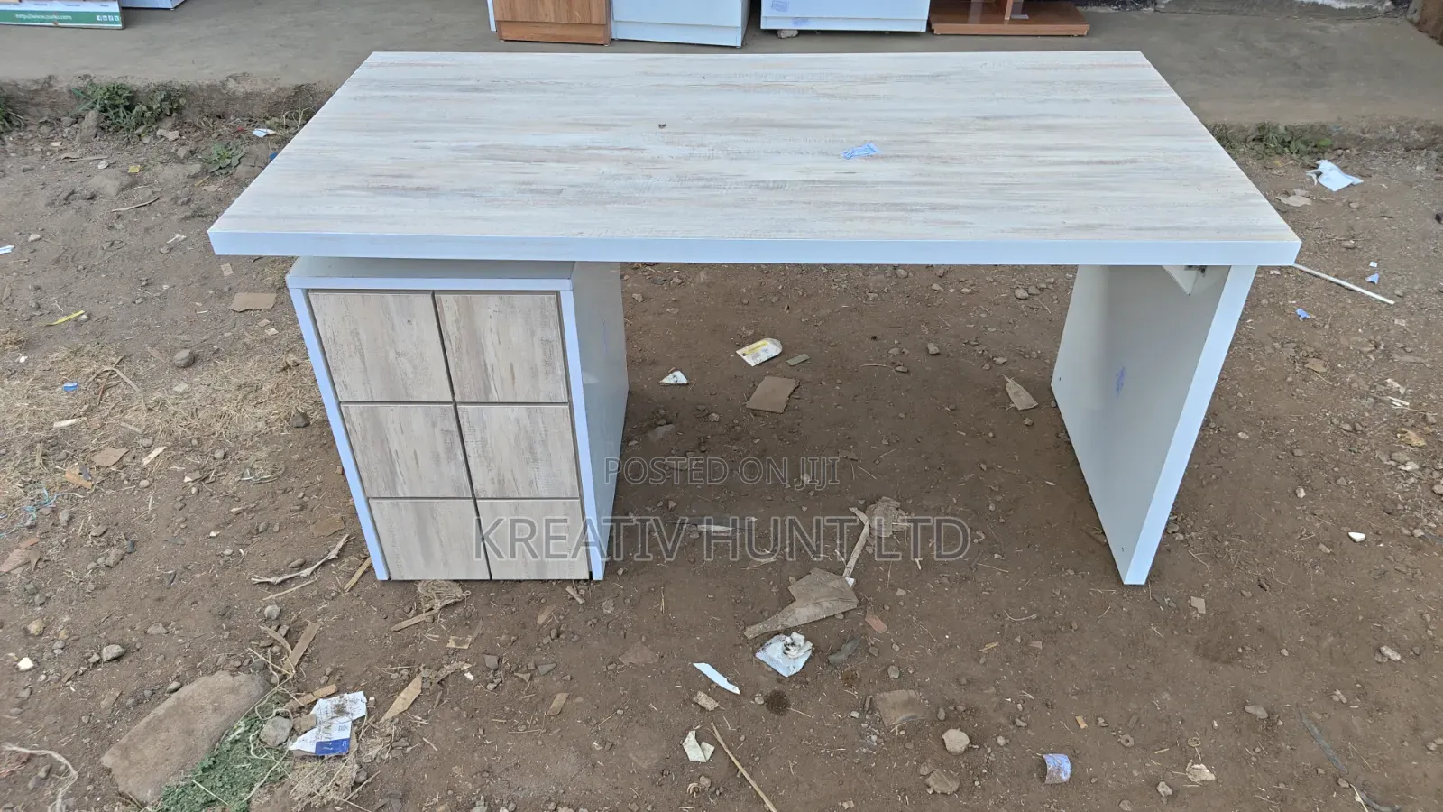 Office Desk