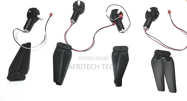 E88/E99 MiniDrone 2 Motor + 2 Propeller - thumbnail 3