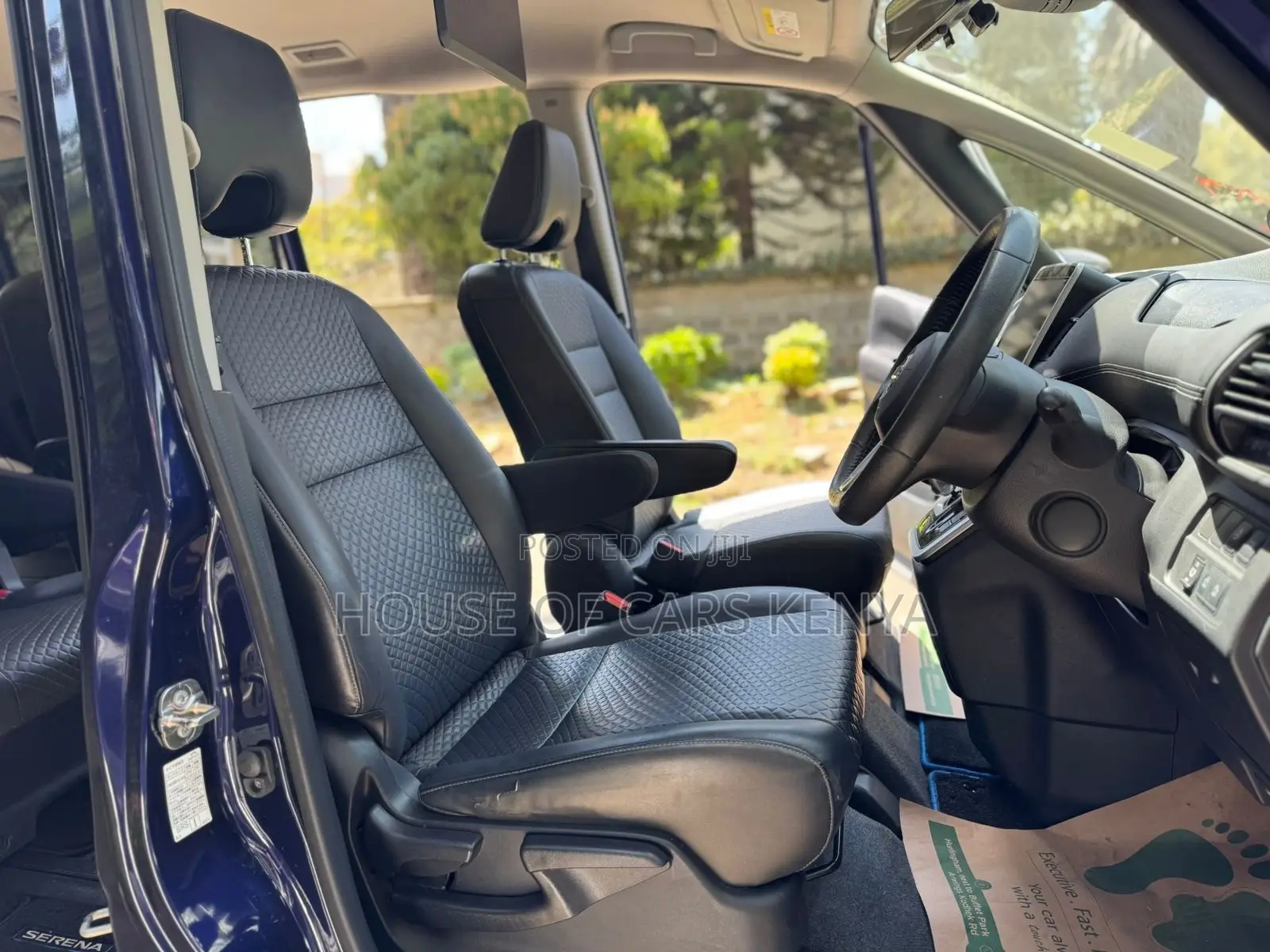 Nissan Serena 2019 Blue