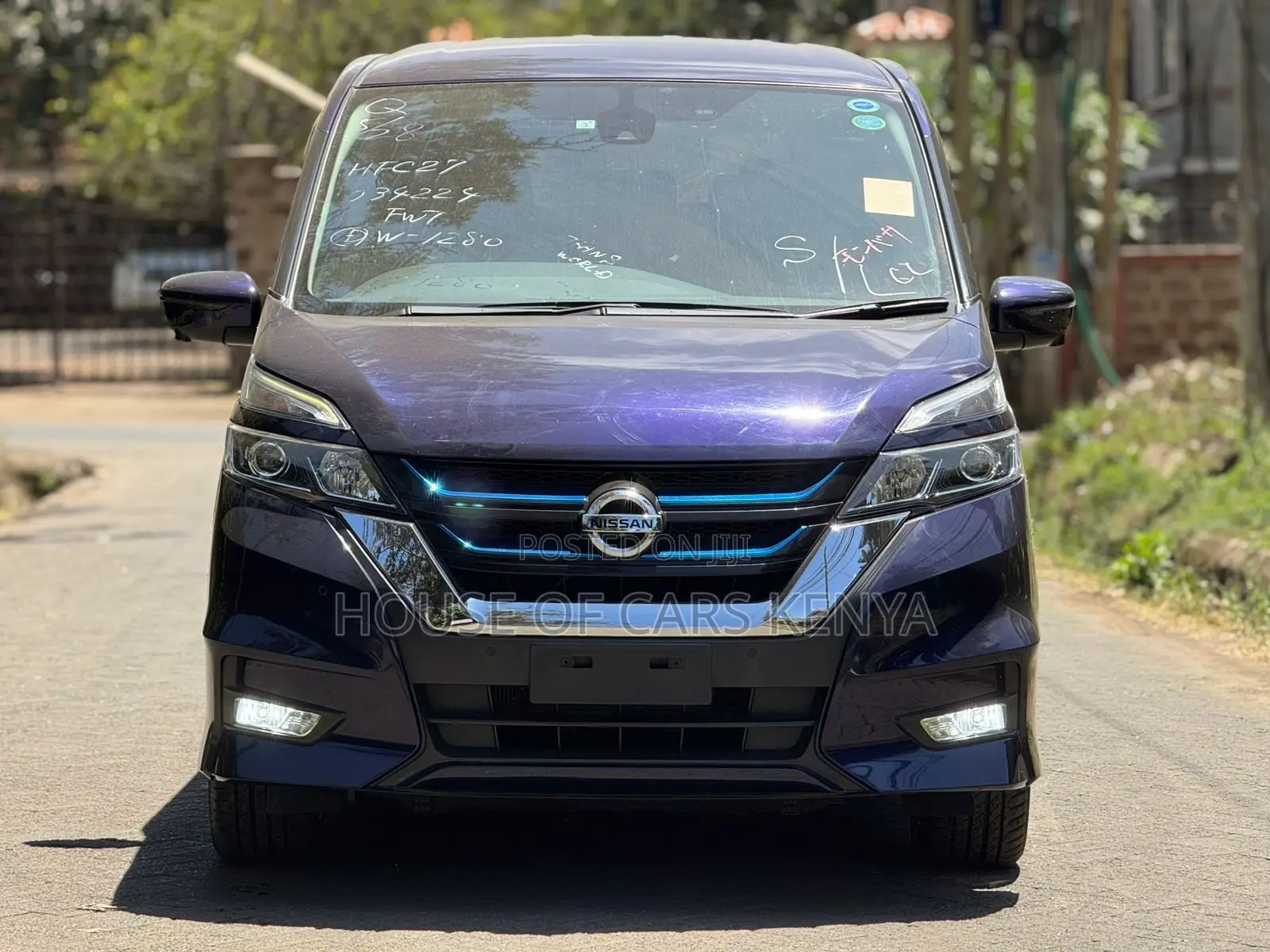 Nissan Serena 2019 Blue