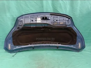 Nissan Serena Bonnet