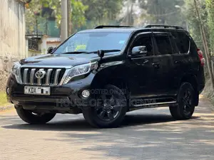 Toyota Land Cruiser Prado 2016 Black