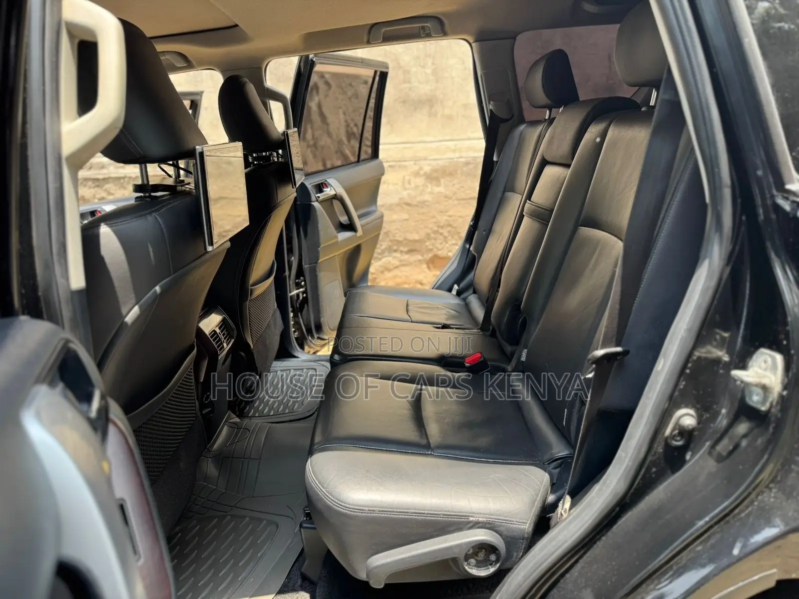 Toyota Land Cruiser Prado 2016 Black