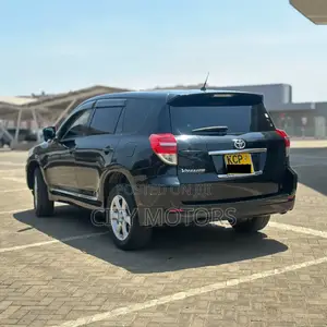 Toyota Vanguard 2010 Black
