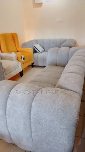 3-Seater Light Grey Bubble Sofa