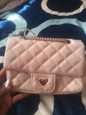Stylist Pink Shoulder Bag-Elegant and Casual Handbag