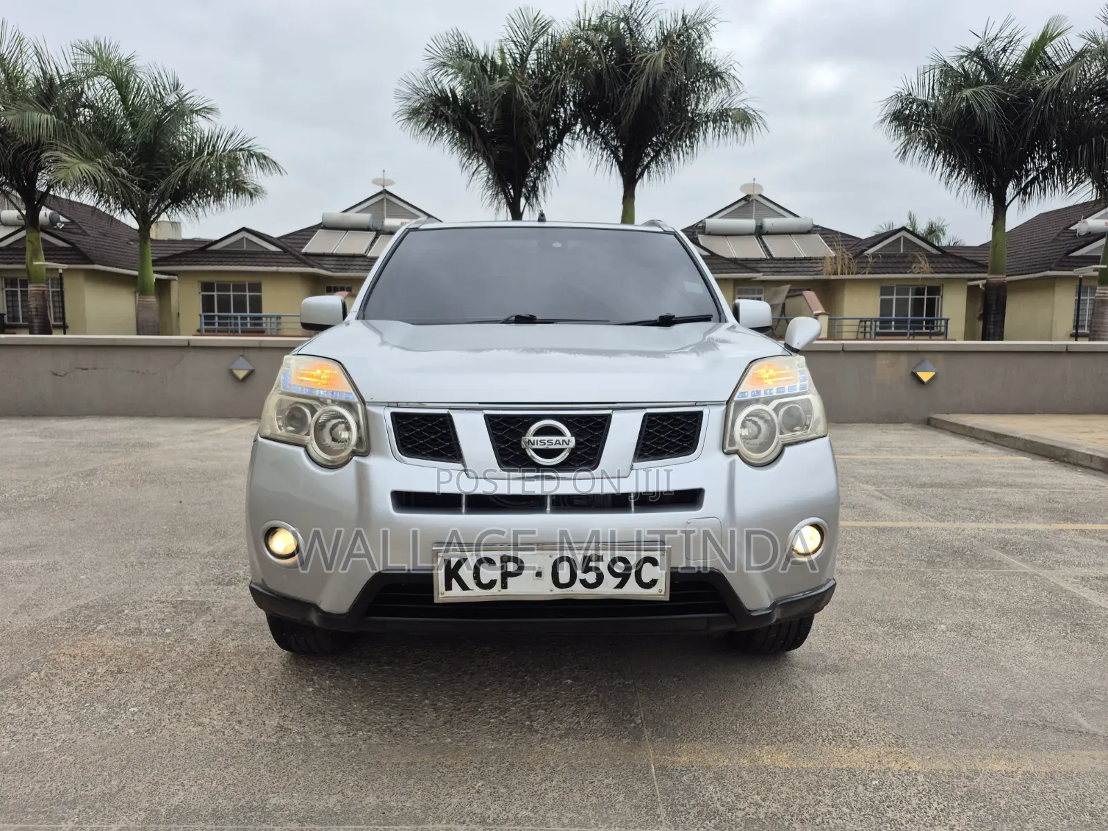 Nissan X-Trail 2.0 Petrol XE 2011 Silver