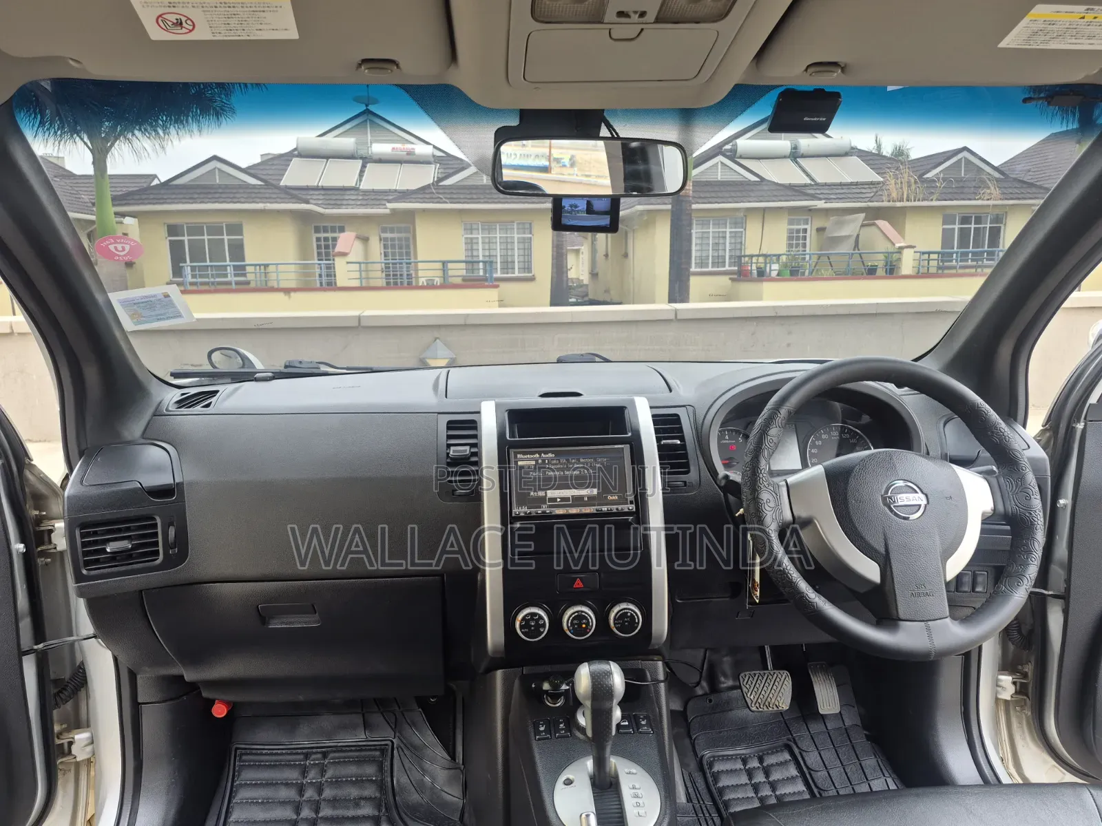 Nissan X-Trail 2.0 Petrol XE 2011 Silver